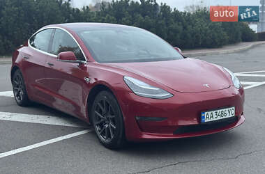 Седан Tesla Model 3 2018 в Киеве