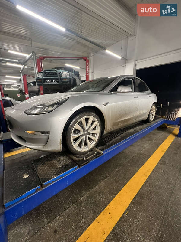 Седан Tesla Model 3 2018 в Каменец-Подольском