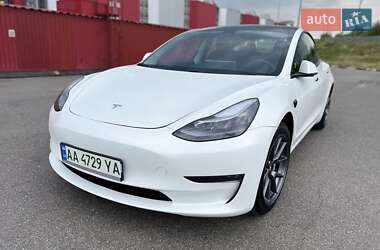 Седан Tesla Model 3 2020 в Киеве
