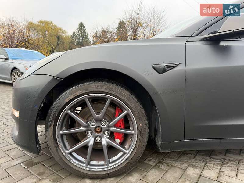 Седан Tesla Model 3 2018 в Луцке фото 17 Седан Tesla Model 3 2018 в Луцке