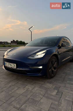 Седан Tesla Model 3 2018 в Луцьку