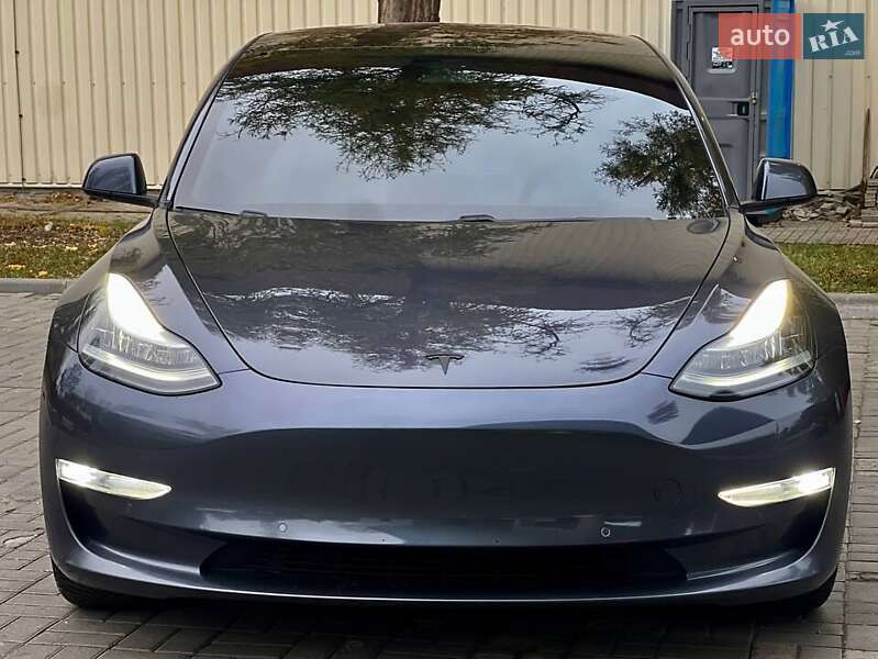 Седан Tesla Model 3 2018 в Львове фото 5 Седан Tesla Model 3 2018 в Львове