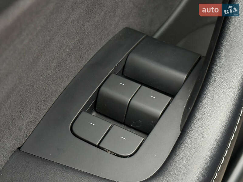 Седан Tesla Model 3 2022 в Києві фото 33 Седан Tesla Model 3 2022 в Києві