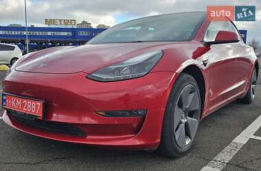 Седан Tesla Model 3 2022 в Києві