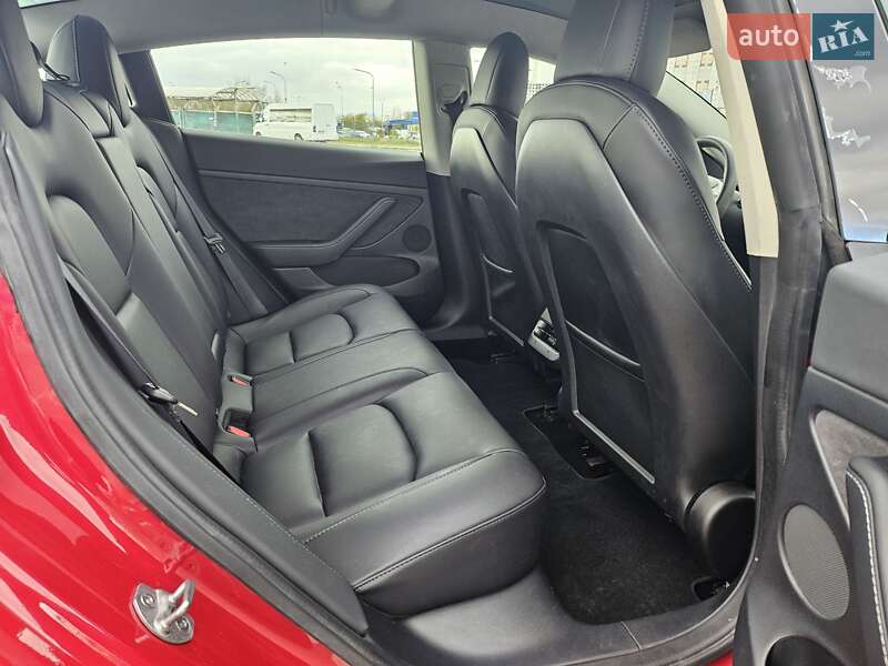 Седан Tesla Model 3 2022 в Києві фото 14 Седан Tesla Model 3 2022 в Києві
