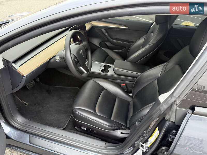 Седан Tesla Model 3 2022 в Киеве фото 10 Седан Tesla Model 3 2022 в Киеве