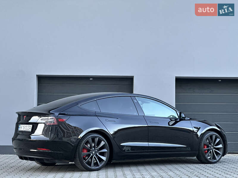 Седан Tesla Model 3 2019 в Тернополі
