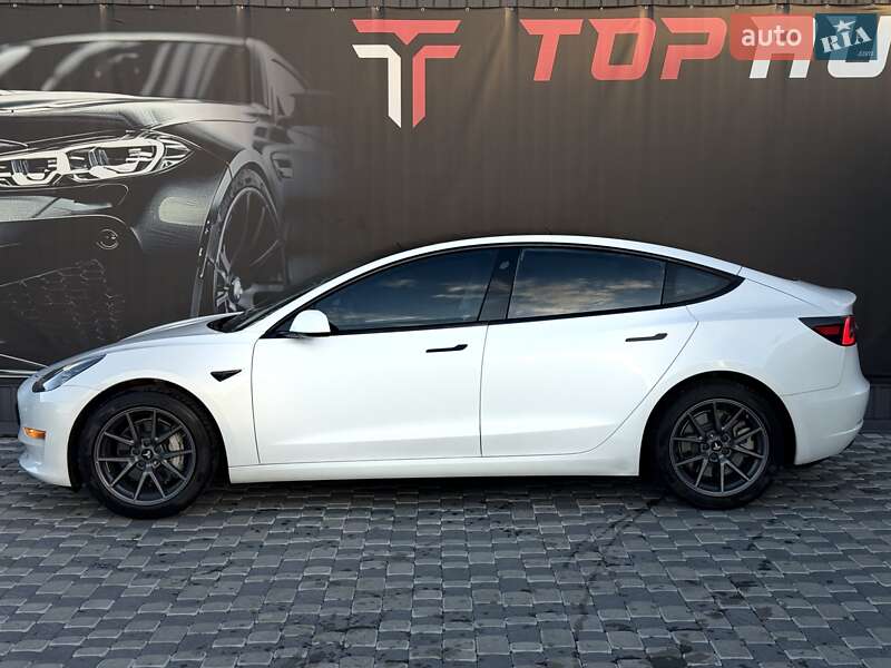Седан Tesla Model 3 2023 в Львові фото 16 Седан Tesla Model 3 2023 в Львові