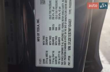 Седан Tesla Model 3 2021 в Ивано-Франковске