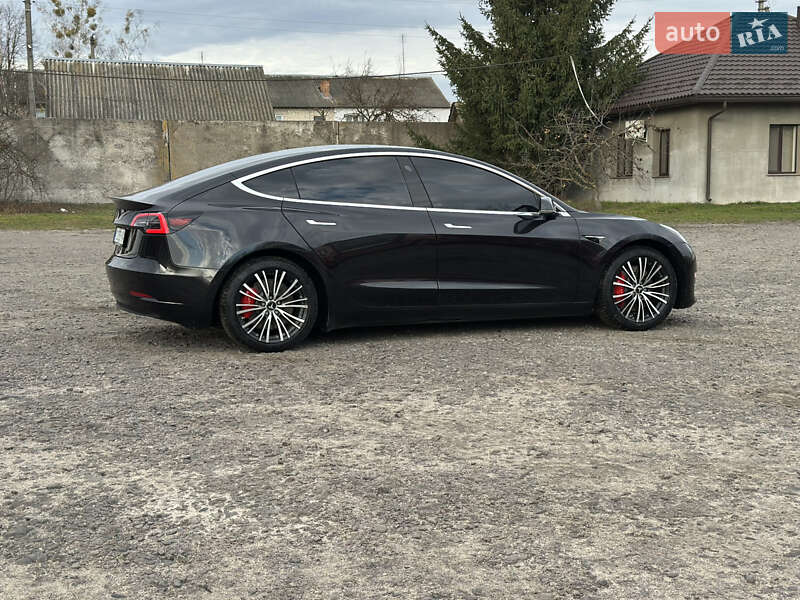 Седан Tesla Model 3 2018 в Луцьку фото 9 Седан Tesla Model 3 2018 в Луцьку