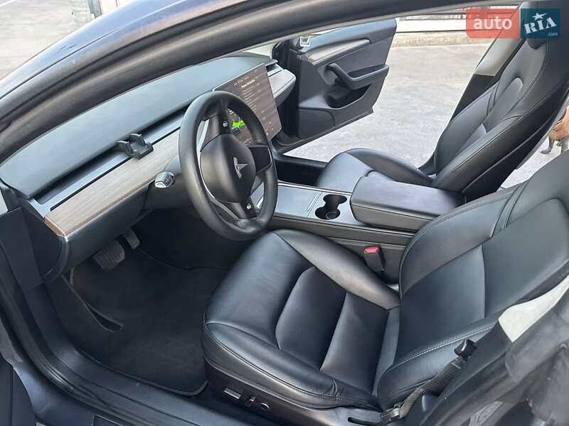 Седан Tesla Model 3 2022 в Киеве фото 14 Седан Tesla Model 3 2022 в Киеве