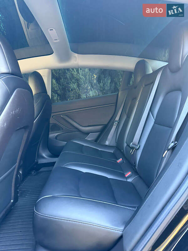 Седан Tesla Model 3 2019 в Самборі фото 20 Седан Tesla Model 3 2019 в Самборі