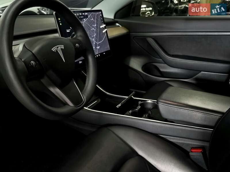 Седан Tesla Model 3 2020 в Николаеве фото 11 Седан Tesla Model 3 2020 в Николаеве