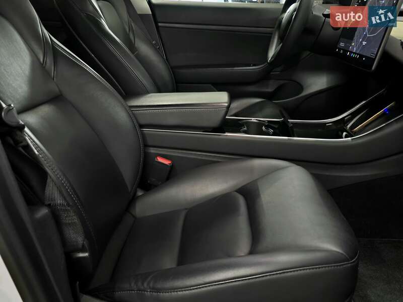 Седан Tesla Model 3 2020 в Николаеве фото 16 Седан Tesla Model 3 2020 в Николаеве