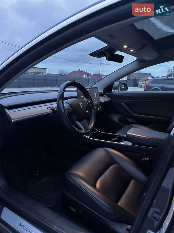 Седан Tesla Model 3 2019 в Дубно фото 16 Седан Tesla Model 3 2019 в Дубно