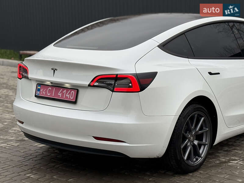 Седан Tesla Model 3 2023 в Львове фото 28 Седан Tesla Model 3 2023 в Львове