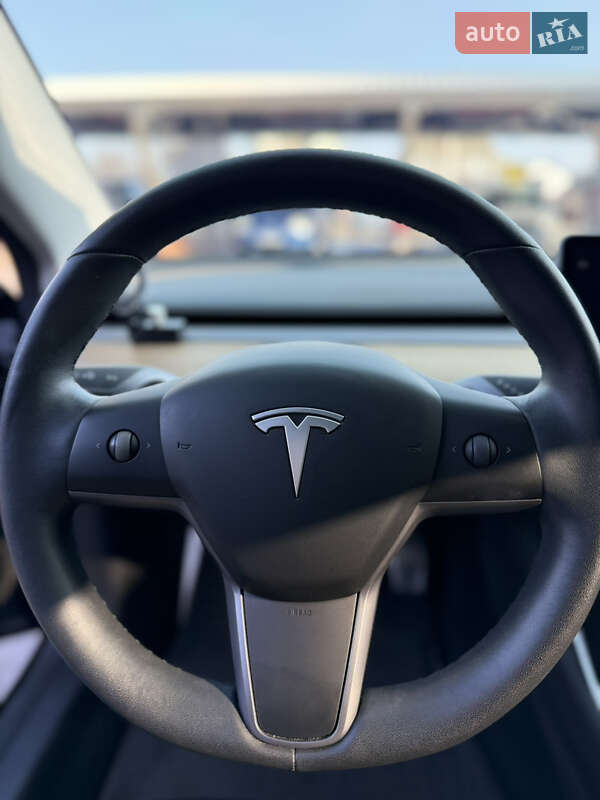 Седан Tesla Model 3 2019 в Белой Церкви фото 13 Седан Tesla Model 3 2019 в Белой Церкви