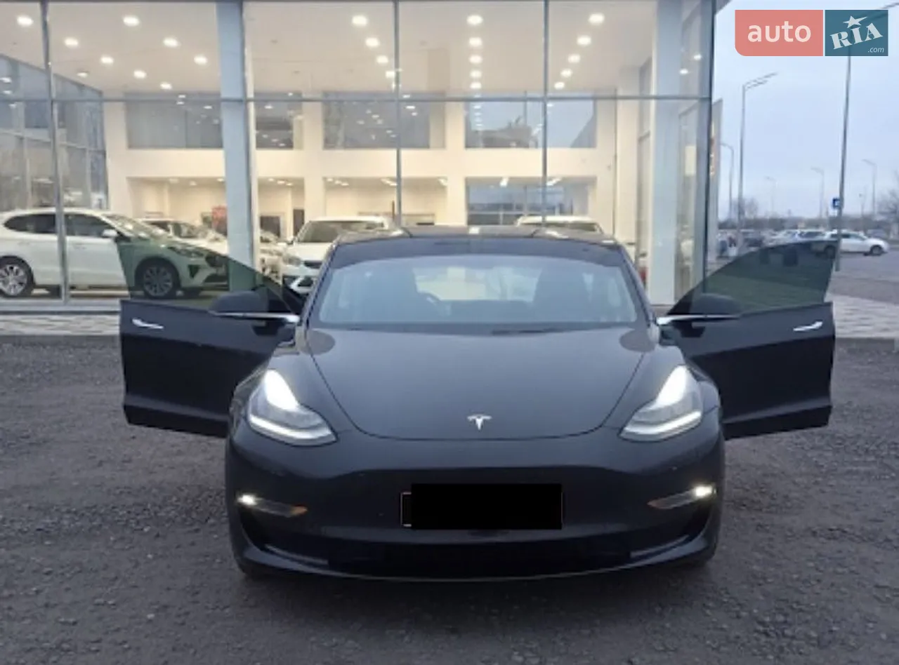 2020 Tesla Model 3 - мініатюра 27