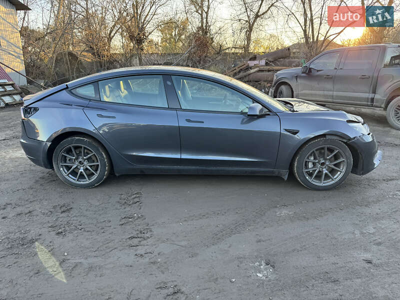 Седан Tesla Model 3 2022 в Луцьку фото 6 Седан Tesla Model 3 2022 в Луцьку