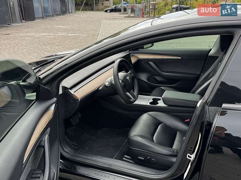 Седан Tesla Model 3 2021 в Луцьку фото 9 Седан Tesla Model 3 2021 в Луцьку