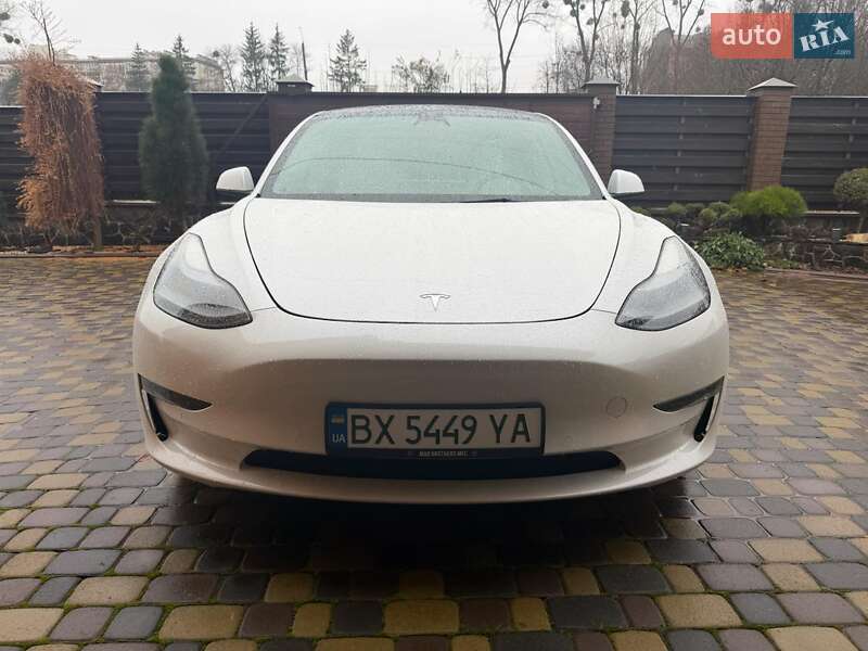 Седан Tesla Model 3 2022 в Хмельницком фото 5 Седан Tesla Model 3 2022 в Хмельницком