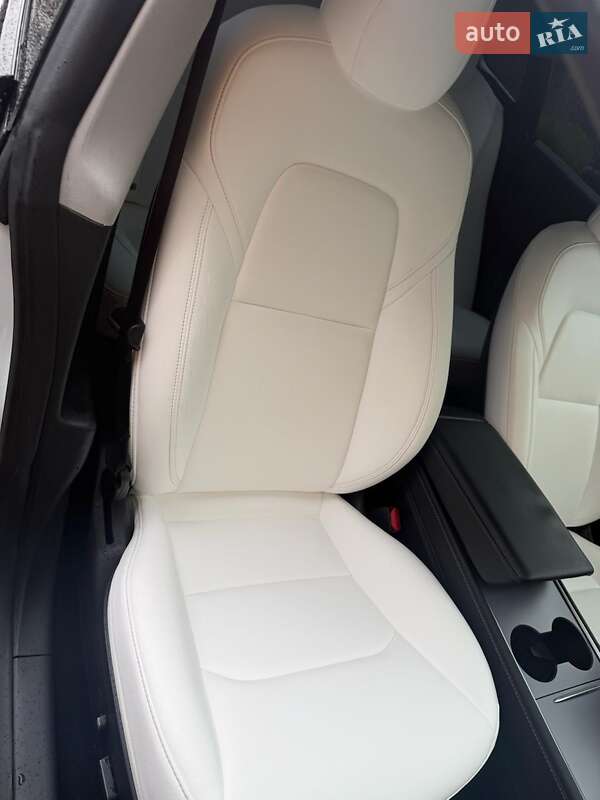 Седан Tesla Model 3 2022 в Хмельницком фото 29 Седан Tesla Model 3 2022 в Хмельницком