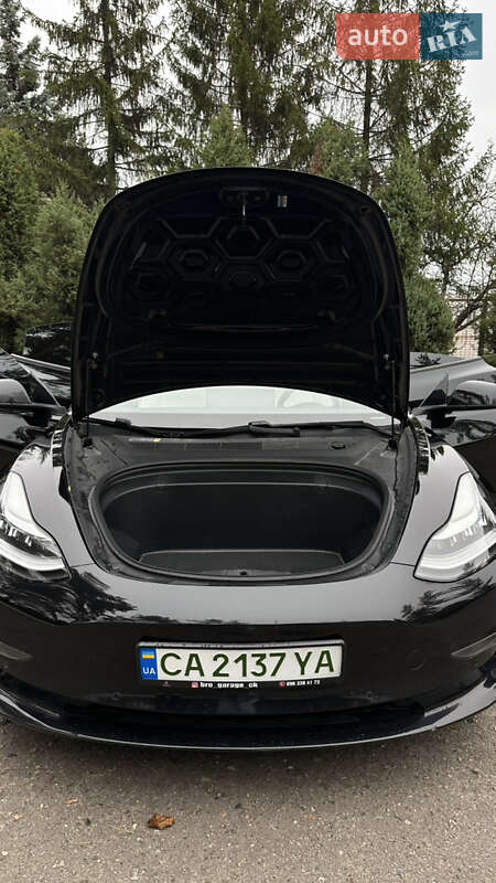 Седан Tesla Model 3 2018 в Черкасах фото 20 Седан Tesla Model 3 2018 в Черкасах