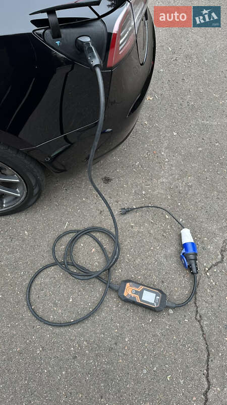 Седан Tesla Model 3 2018 в Черкасах фото 27 Седан Tesla Model 3 2018 в Черкасах