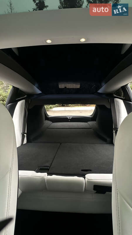 Седан Tesla Model 3 2018 в Черкасах фото 43 Седан Tesla Model 3 2018 в Черкасах