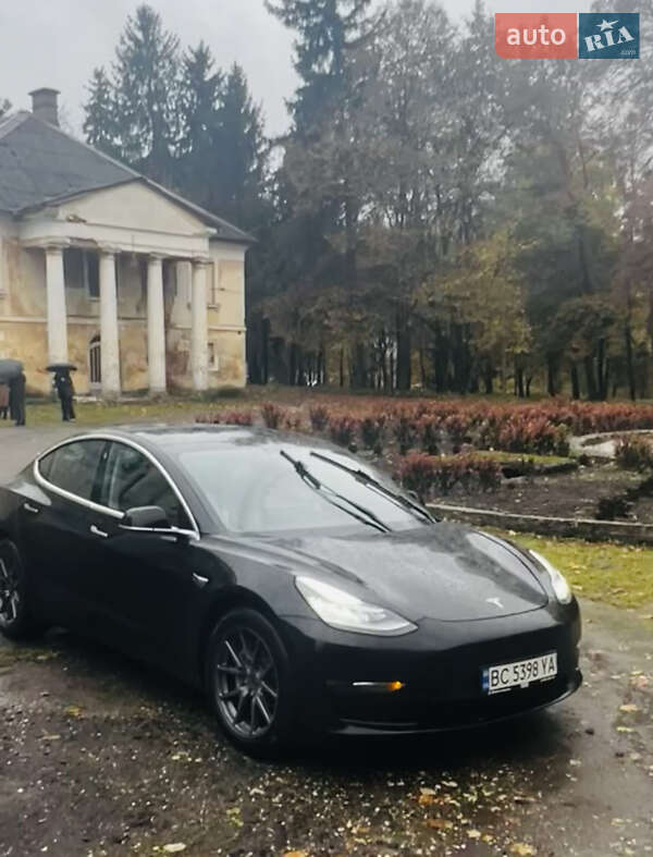Седан Tesla Model 3 2019 в Николаеве фото 2 Седан Tesla Model 3 2019 в Николаеве