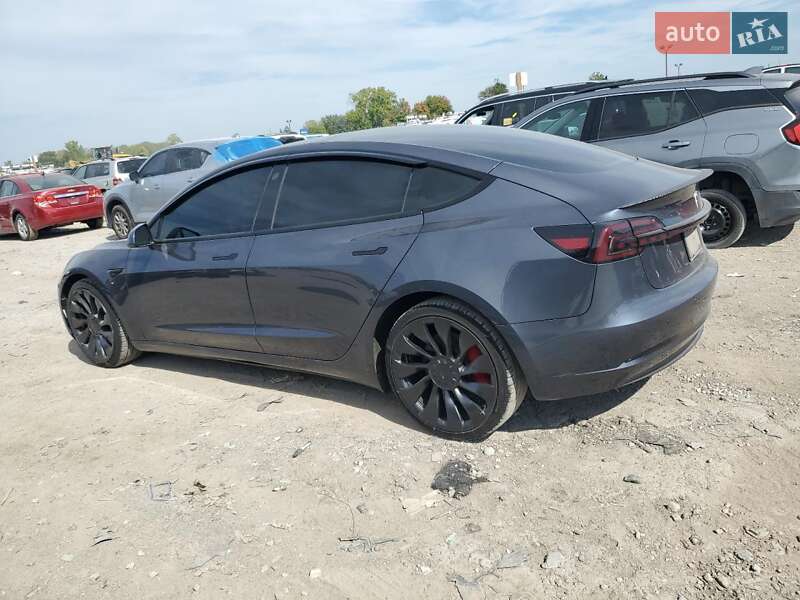Седан Tesla Model 3 2023 в Дніпрі