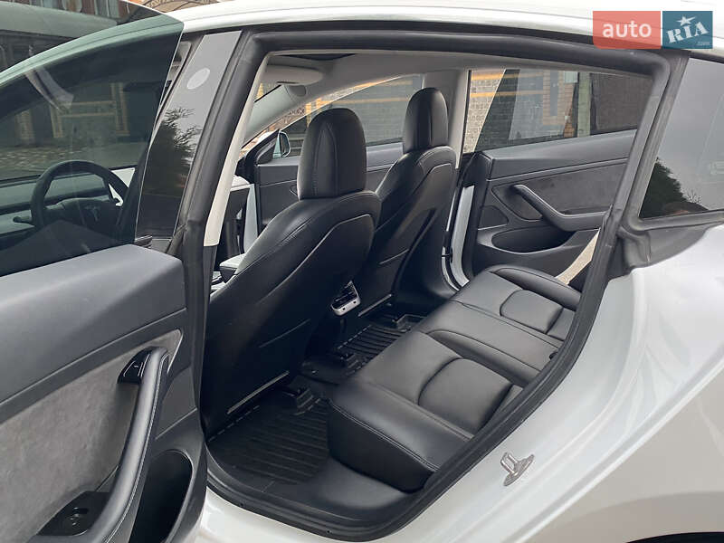 Седан Tesla Model 3 2019 в Білій Церкві фото 17 Седан Tesla Model 3 2019 в Білій Церкві