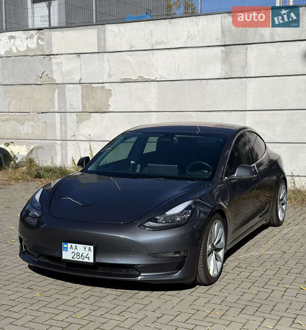 Tesla Model 3 2018 Tesla Model 3 2018