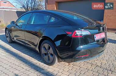 Седан Tesla Model 3 2020 в Луцке