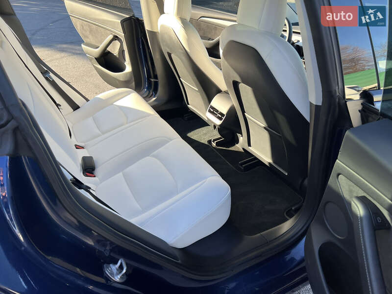 Седан Tesla Model 3 2022 в Ужгороде фото 17 Седан Tesla Model 3 2022 в Ужгороде