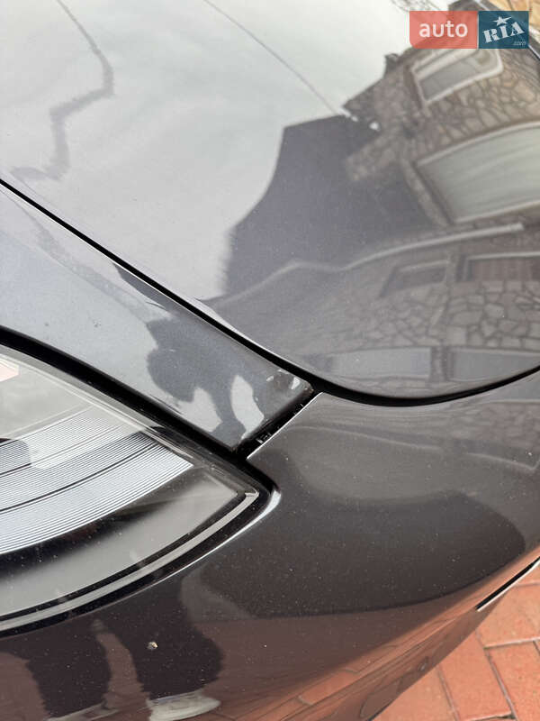 Седан Tesla Model 3 2019 в Одесі