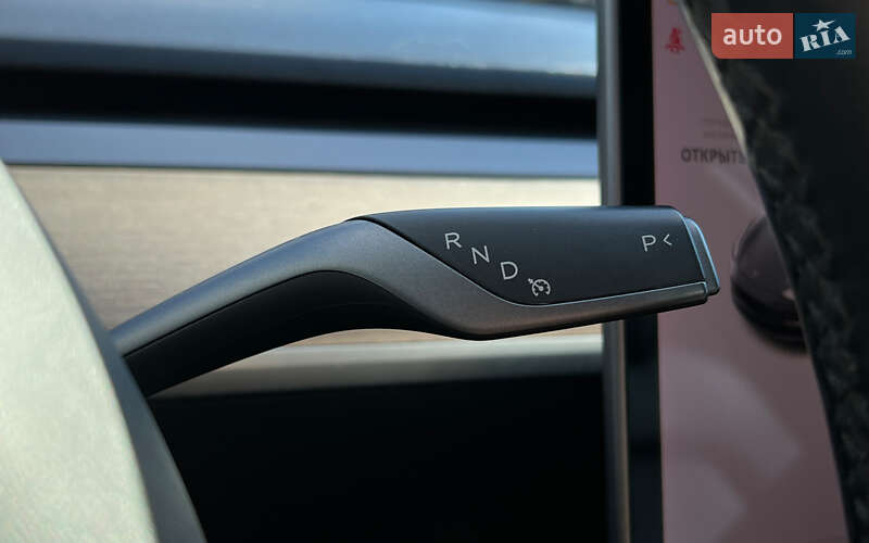 Седан Tesla Model 3 2018 в Львове фото 35 Седан Tesla Model 3 2018 в Львове