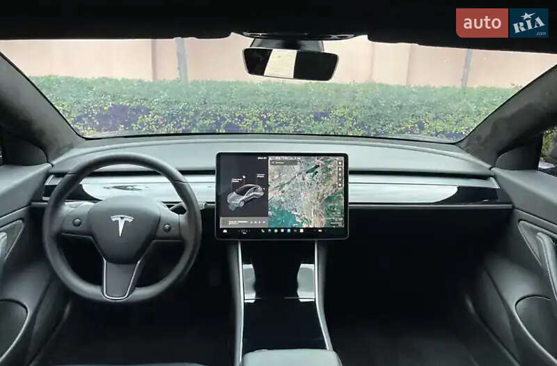 Седан Tesla Model 3 2019 в Тернополе фото 3 Седан Tesla Model 3 2019 в Тернополе