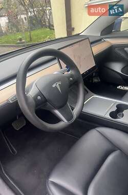 Седан Tesla Model 3 2023 в Житомире