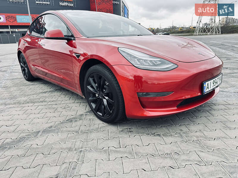 Седан Tesla Model 3 2019 в Києві