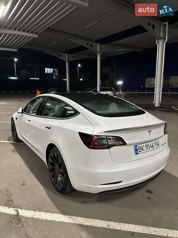 Седан Tesla Model 3 2022 в Ровно фото 9 Седан Tesla Model 3 2022 в Ровно