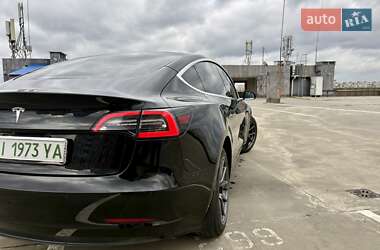 Седан Tesla Model 3 2019 в Киеве фото 7 Седан Tesla Model 3 2019 в Киеве