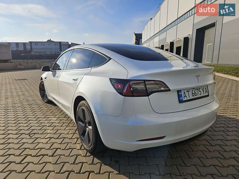 Седан Tesla Model 3 2023 в Івано-Франківську фото 5 Седан Tesla Model 3 2023 в Івано-Франківську