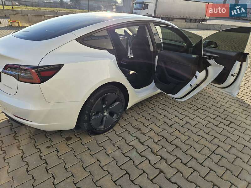 Седан Tesla Model 3 2023 в Івано-Франківську фото 7 Седан Tesla Model 3 2023 в Івано-Франківську