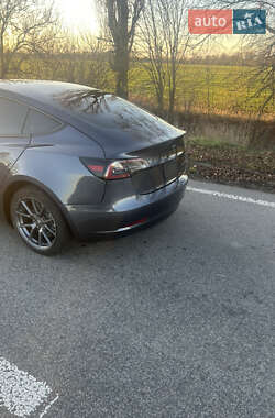 Седан Tesla Model 3 2022 в Черкассах