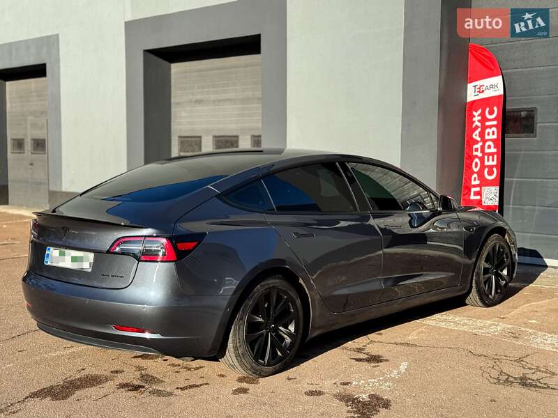 Седан Tesla Model 3 2022 в Києві фото 10 Седан Tesla Model 3 2022 в Києві