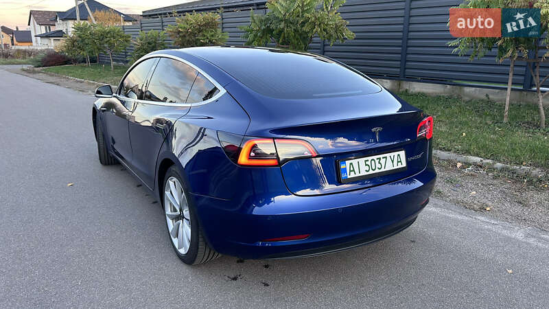 Седан Tesla Model 3 2019 в Киеве фото 11 Седан Tesla Model 3 2019 в Киеве