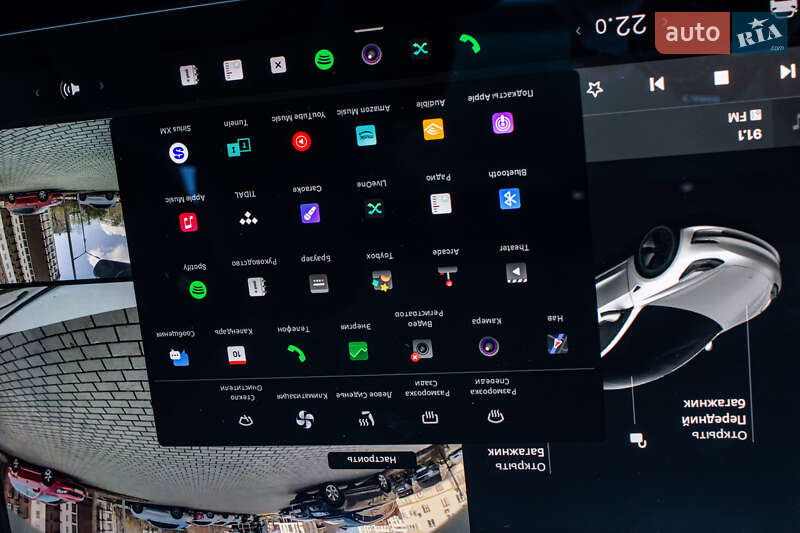 Седан Tesla Model 3 2019 в Львові