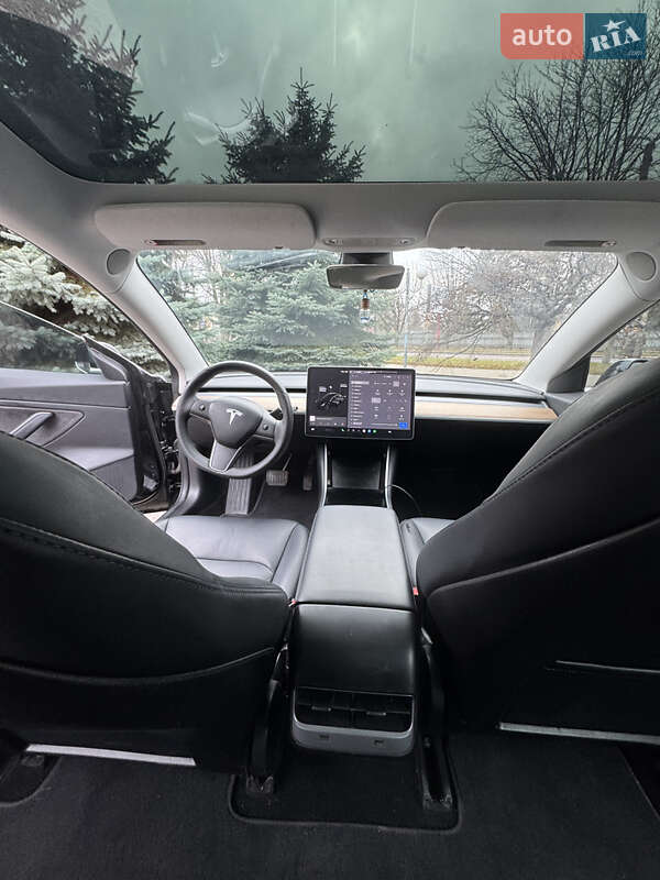 Седан Tesla Model 3 2018 в Бродах фото 14 Седан Tesla Model 3 2018 в Бродах