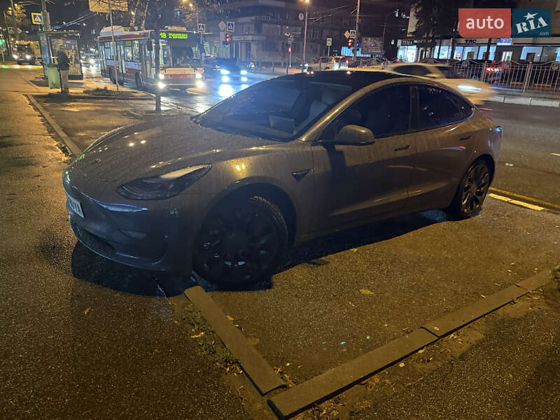 Седан Tesla Model 3 2022 в Харькове